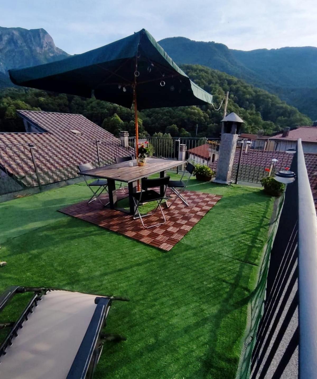 Casa Vacanze Al Colletto - Con Terrazza Panoramica In Centro Storico Vagli di Sotto Экстерьер фото